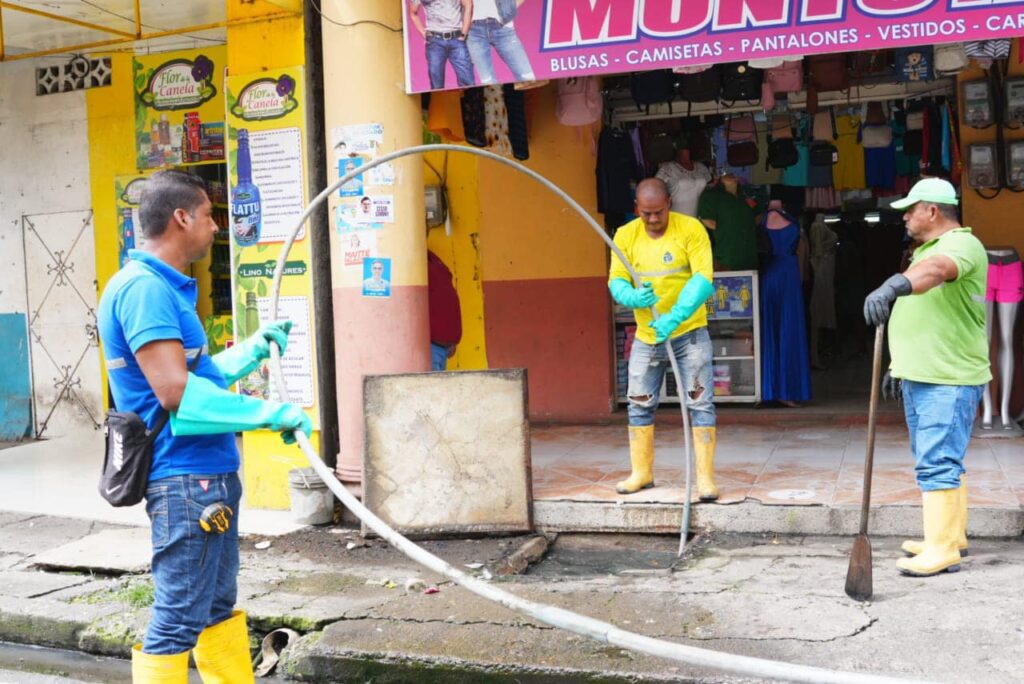 𝐌𝐚𝐧𝐭𝐞𝐧𝐢𝐦𝐢𝐞𝐧𝐭𝐨 𝐩𝐫𝐞𝐯𝐞𝐧𝐭𝐢𝐯𝐨 𝐞𝐧 𝐞𝐥 𝐜𝐞𝐧𝐭𝐫𝐨 𝐝𝐞 𝐕𝐢𝐧𝐜𝐞𝐬